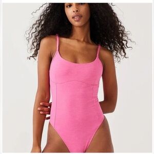 Outdoor Voices Bright Pink Move Free Bodysuit, size M